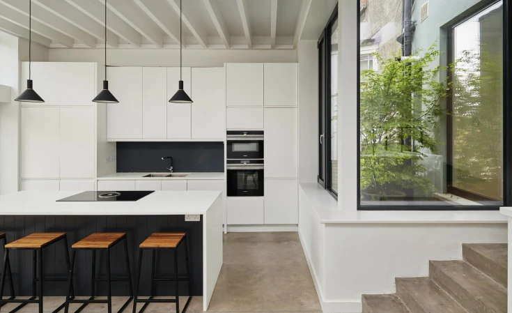 Monkstown, Extension